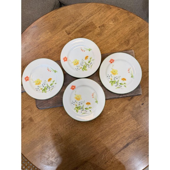 Castlecourt Other - Castlecourt April Flowers Fine China Plate Vintage Floral Japan 7 3/4"